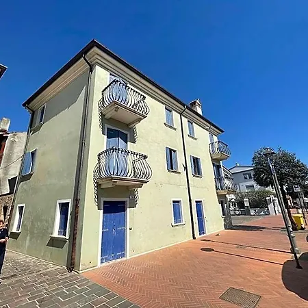 Appartement Trilocale Vista Mare Con 2 Bagni Nel Centro Storico - Agenzia Cocal